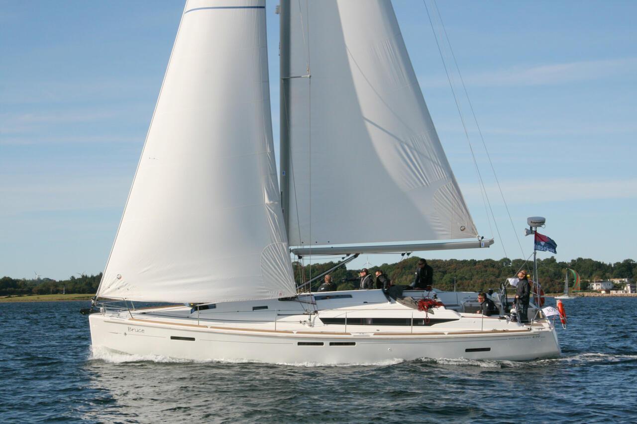 Sun Odyssey 439, picture 1