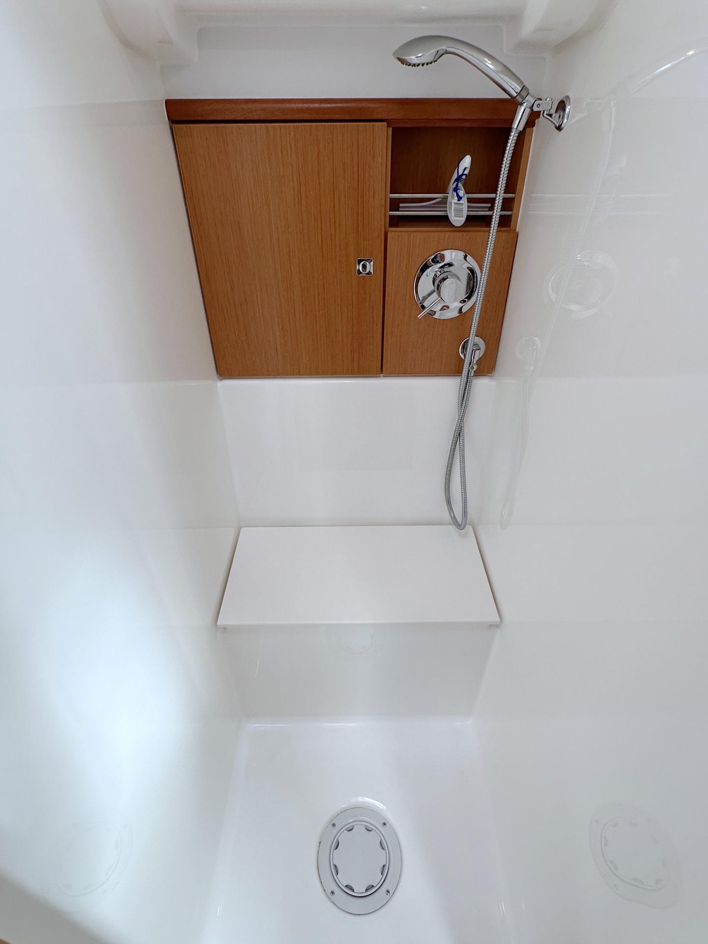 Bavaria Cruiser 51, picture 24