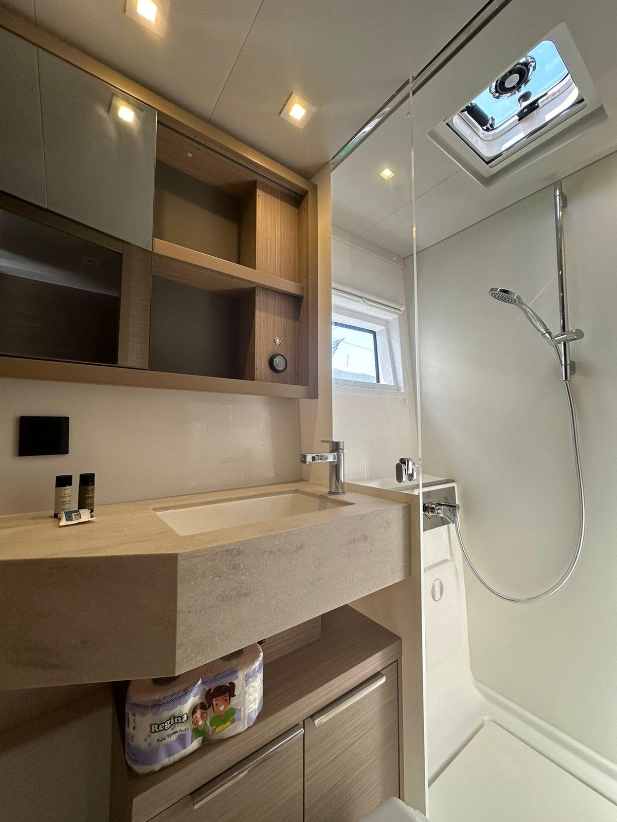 Lagoon 46 - 4 + 1 cab., picture 19