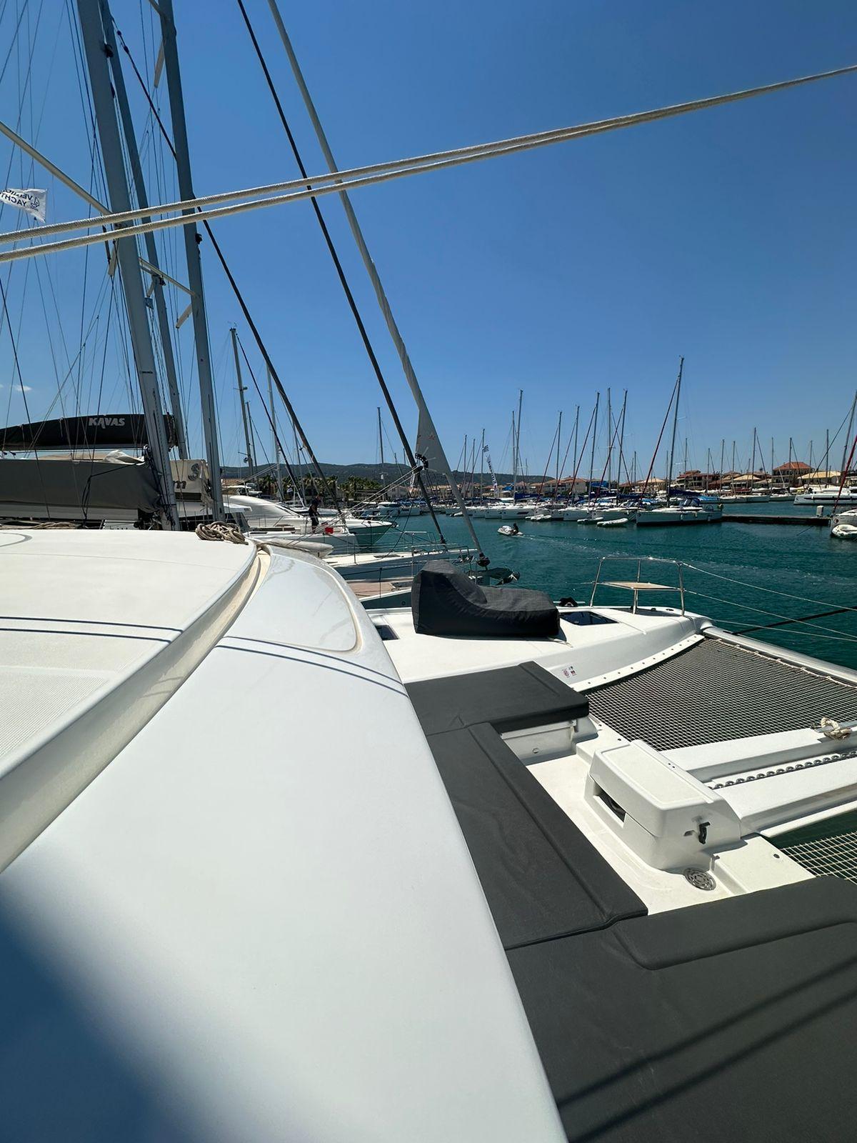 Lagoon 46 - 4 + 1 cab., picture 9