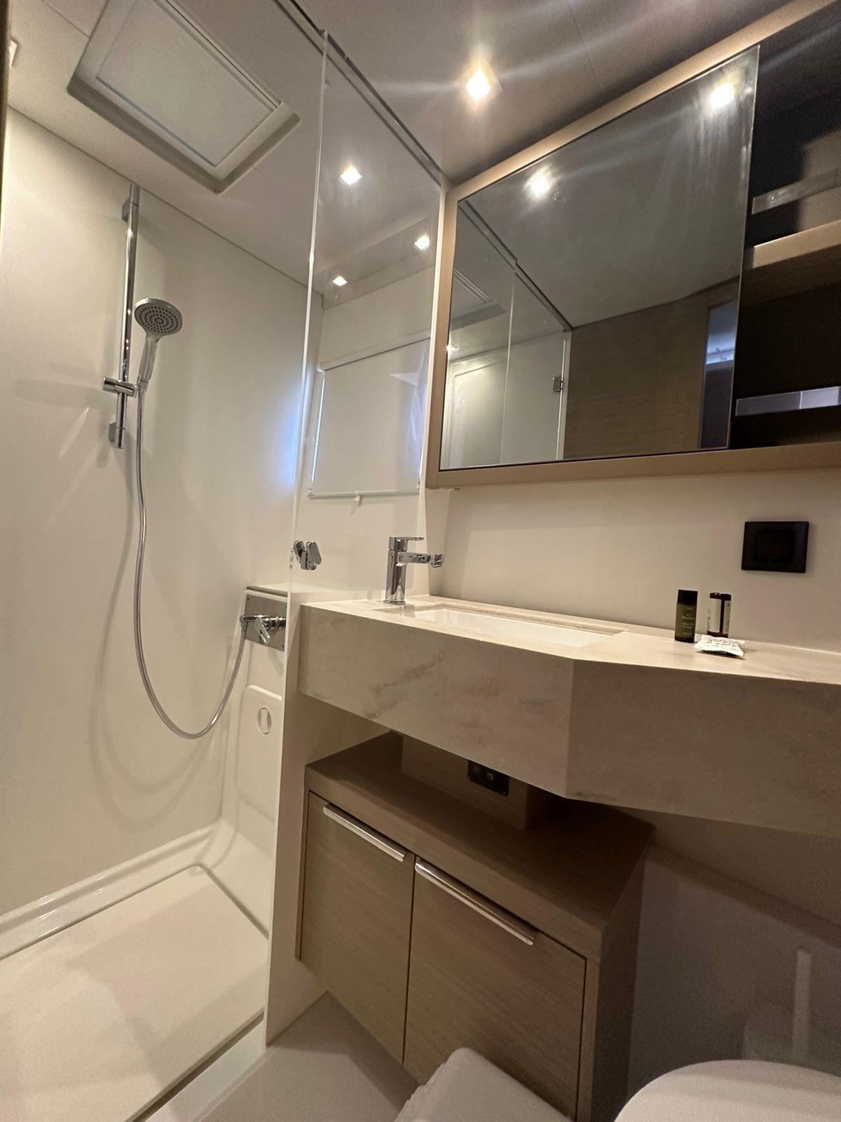 Lagoon 46 - 4 + 1 cab., picture 22