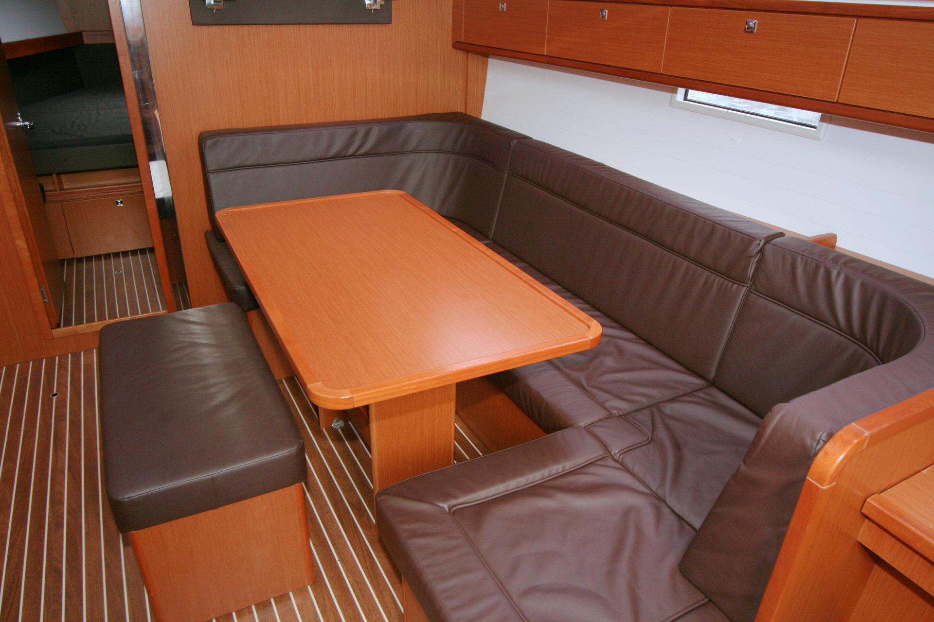 Bavaria Cruiser 41S, picture 13