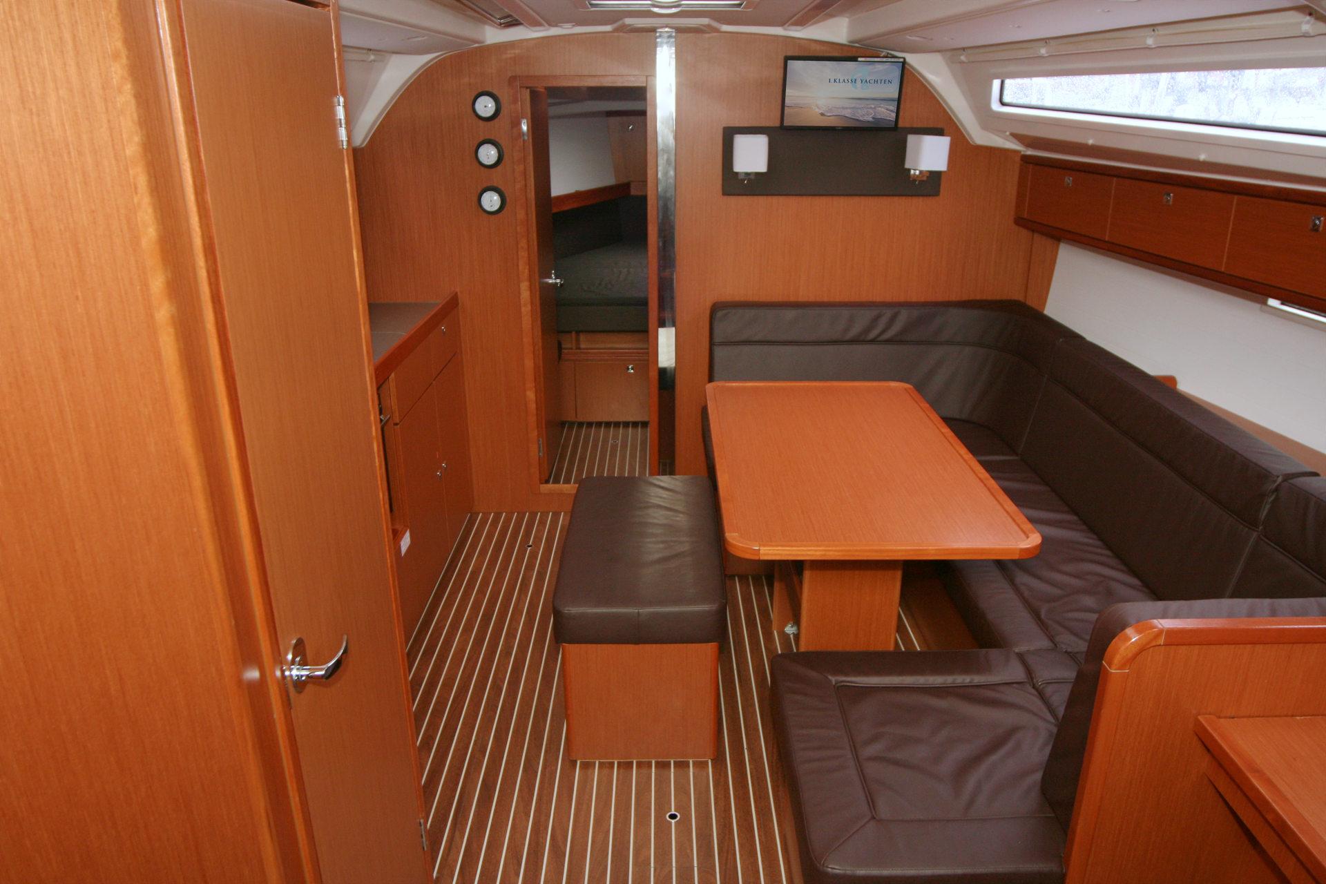 Bavaria Cruiser 41S, picture 12