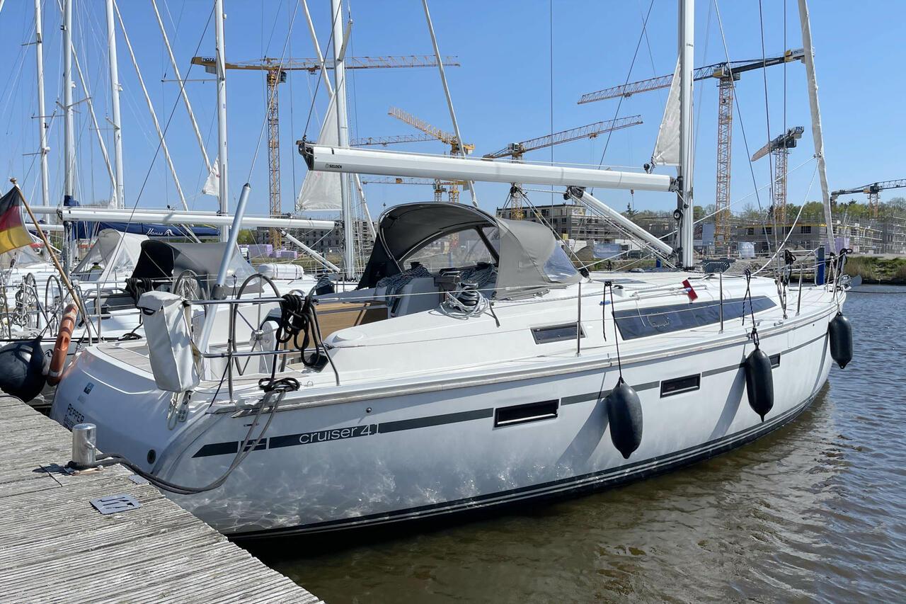 Bavaria Cruiser 41 - 3 cab. - Pepper, picture 1