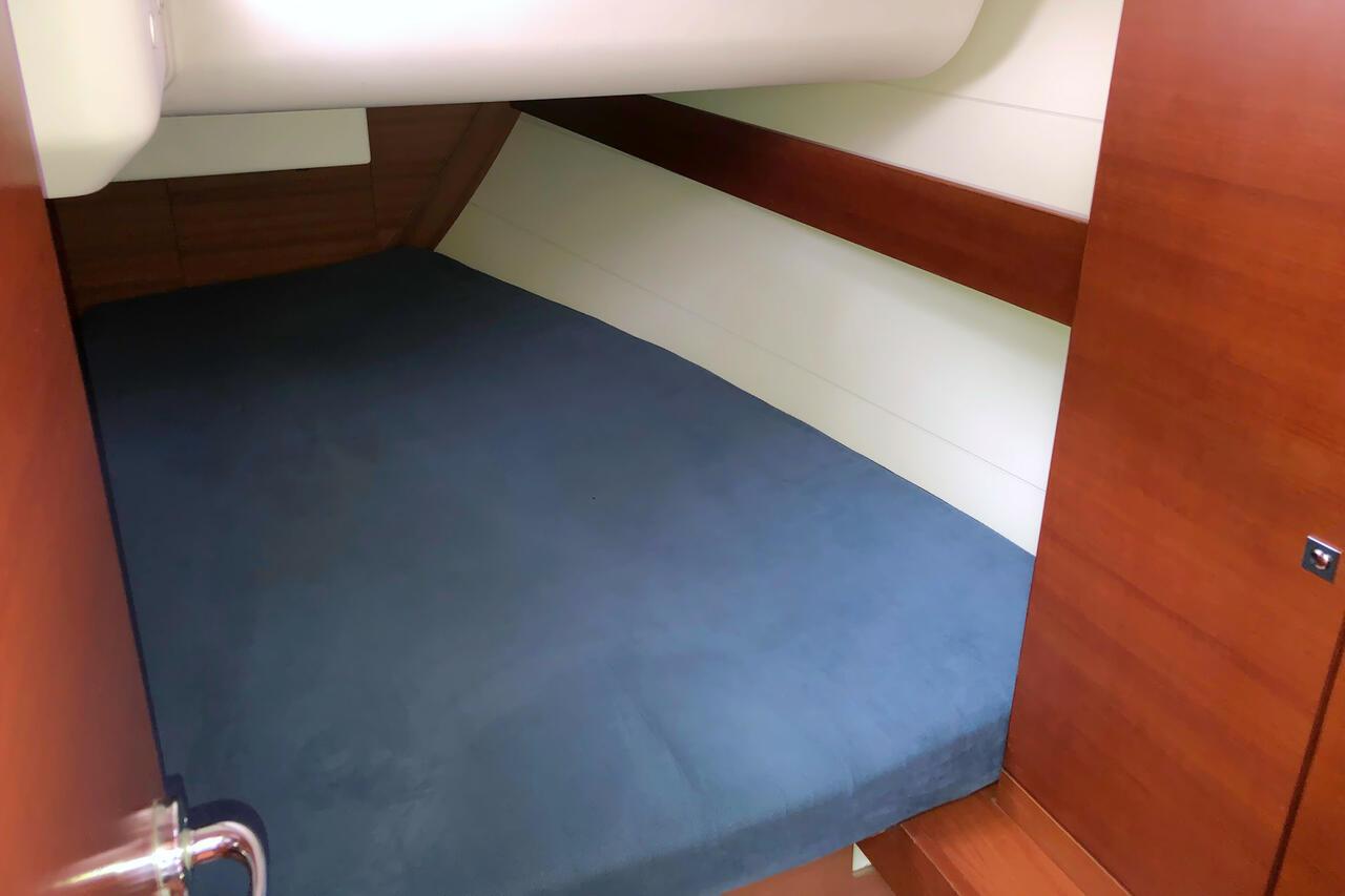 Dufour 40E, picture 16