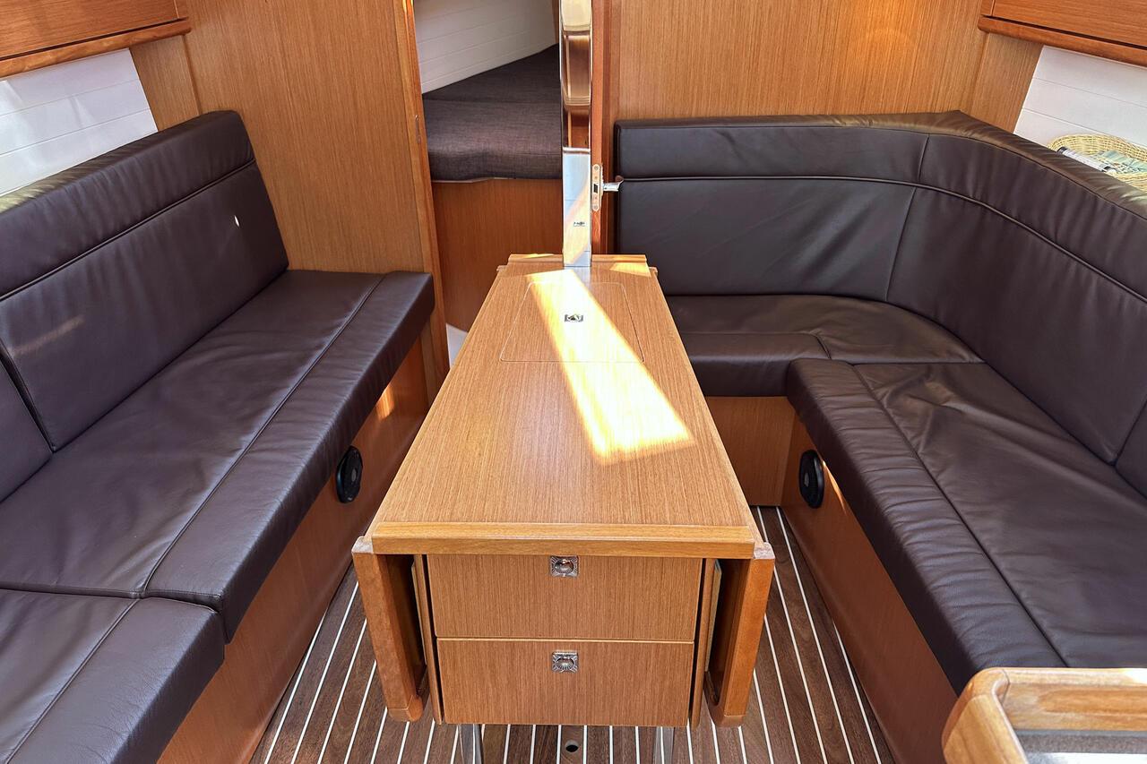 Bavaria Cruiser 33, picture 13