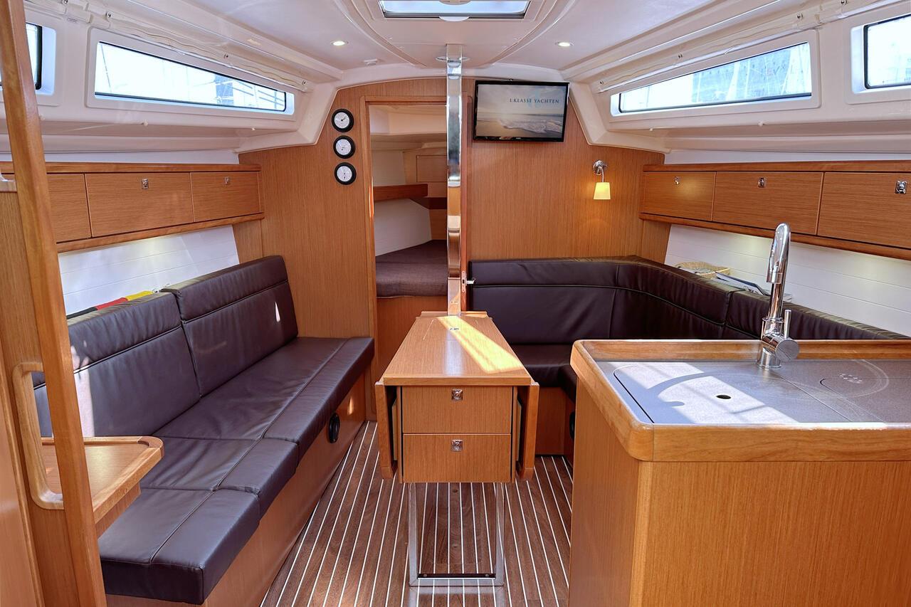 Bavaria Cruiser 33, picture 8