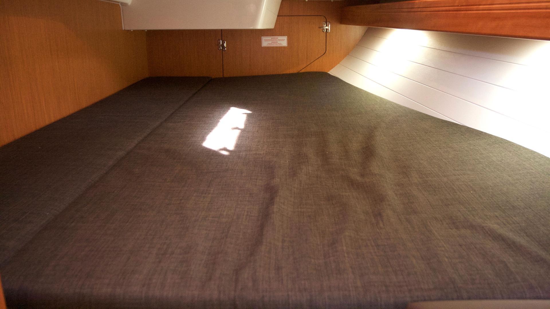 Bavaria Cruiser 34, picture 18