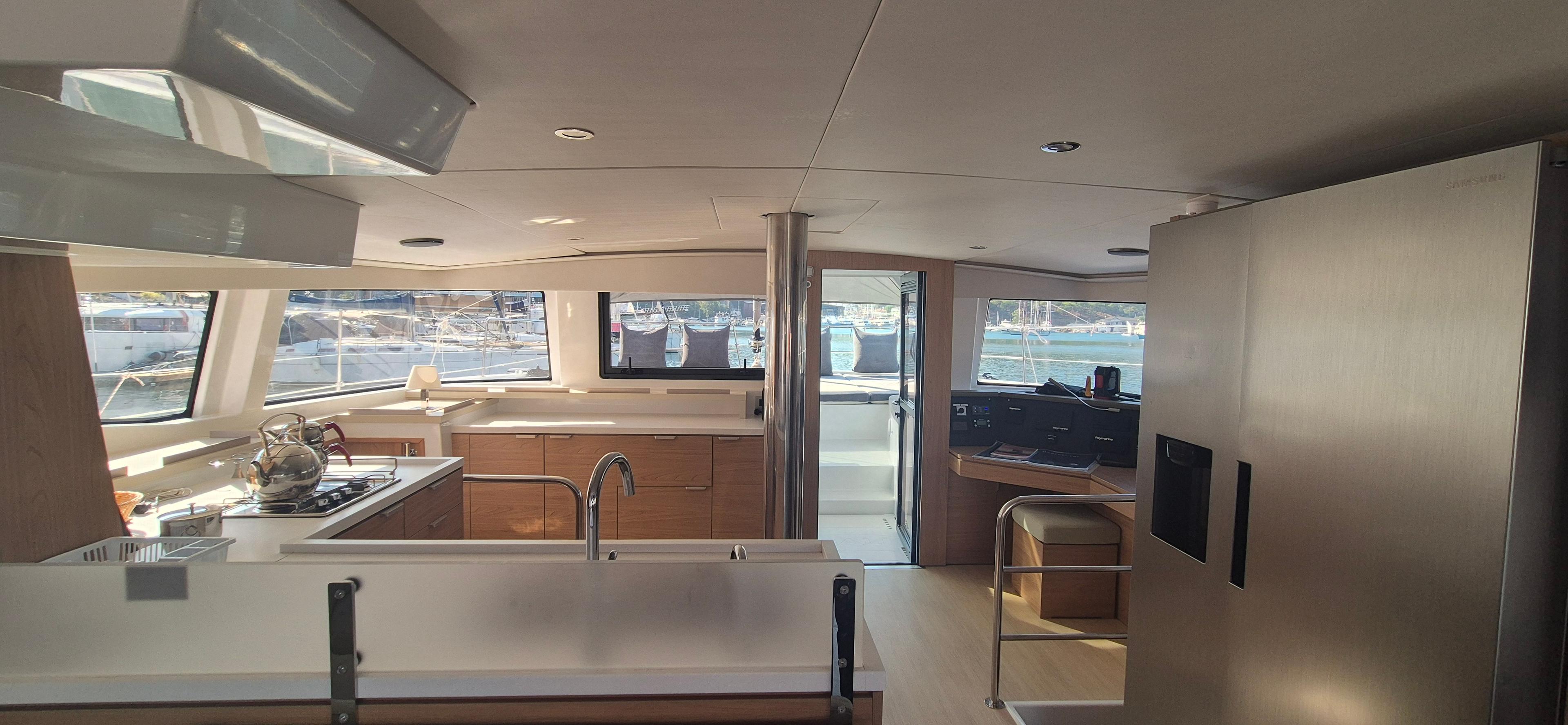 Bali 4.6 - 4 + 1 cab., picture 9