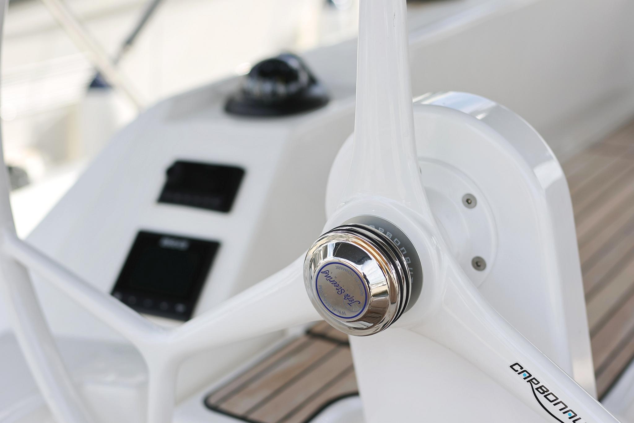 Bavaria C42, picture 48