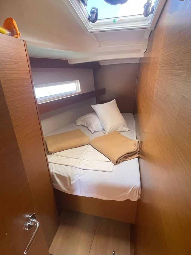 Sun Odyssey 440 - 4 cab., picture 6