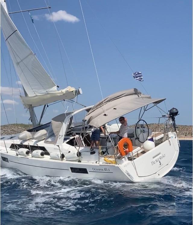 Oceanis 41.1, picture 3