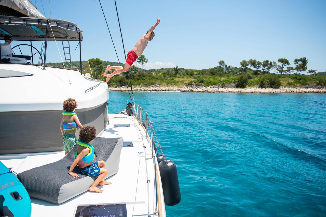 Lagoon 52 - 6 cab., picture 8