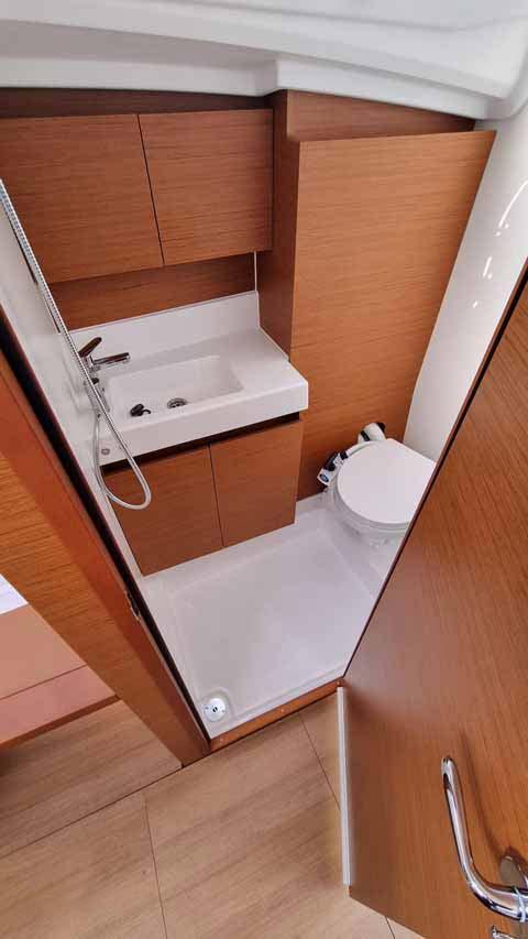 Sun Odyssey 380 - 3 cab., picture 12