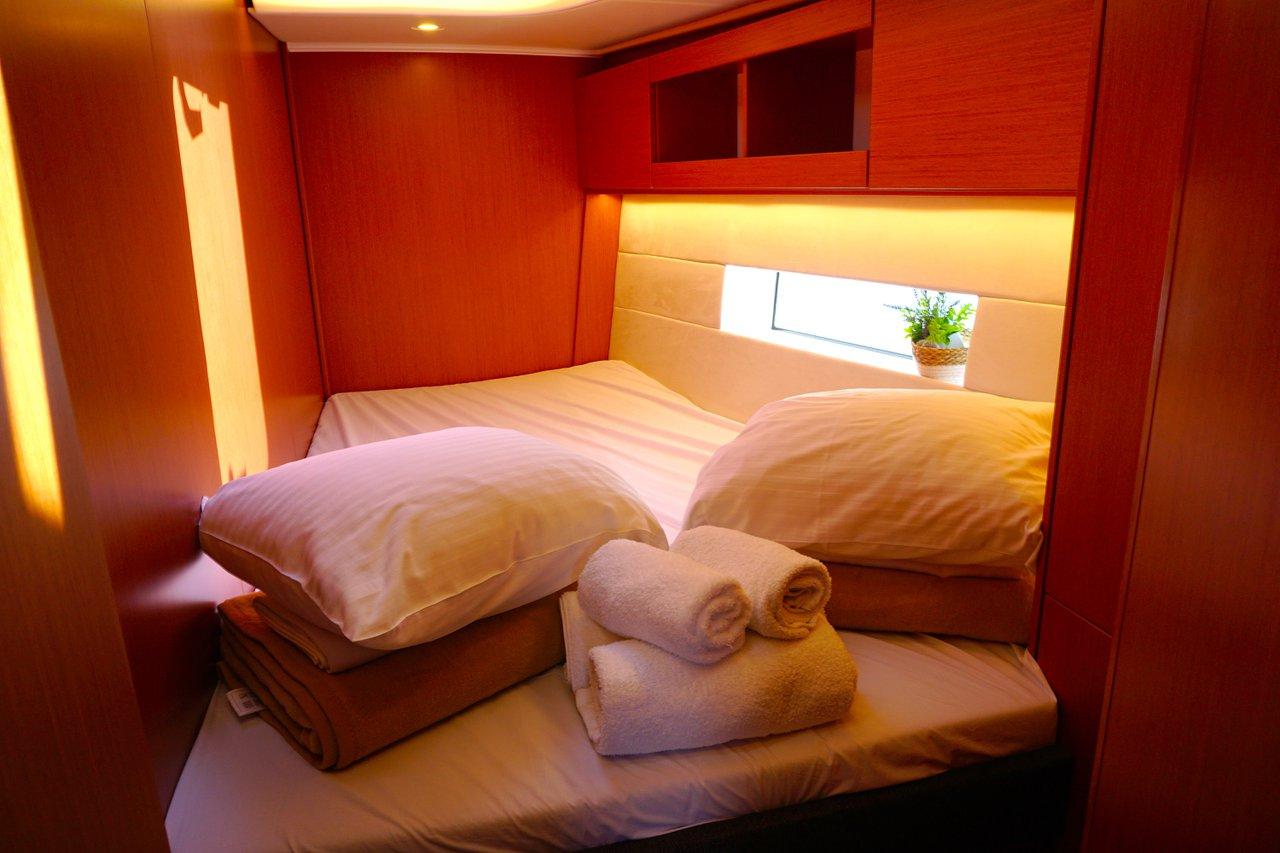 Bavaria C50 Style - 4 + 1 cab., picture 14