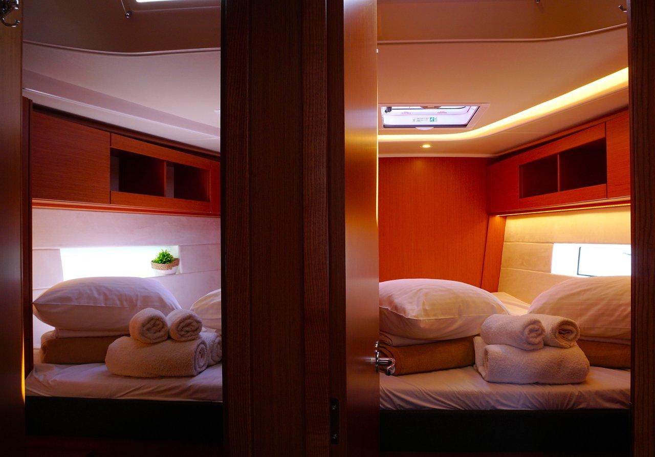 Bavaria C50 Style - 4 + 1 cab., picture 15