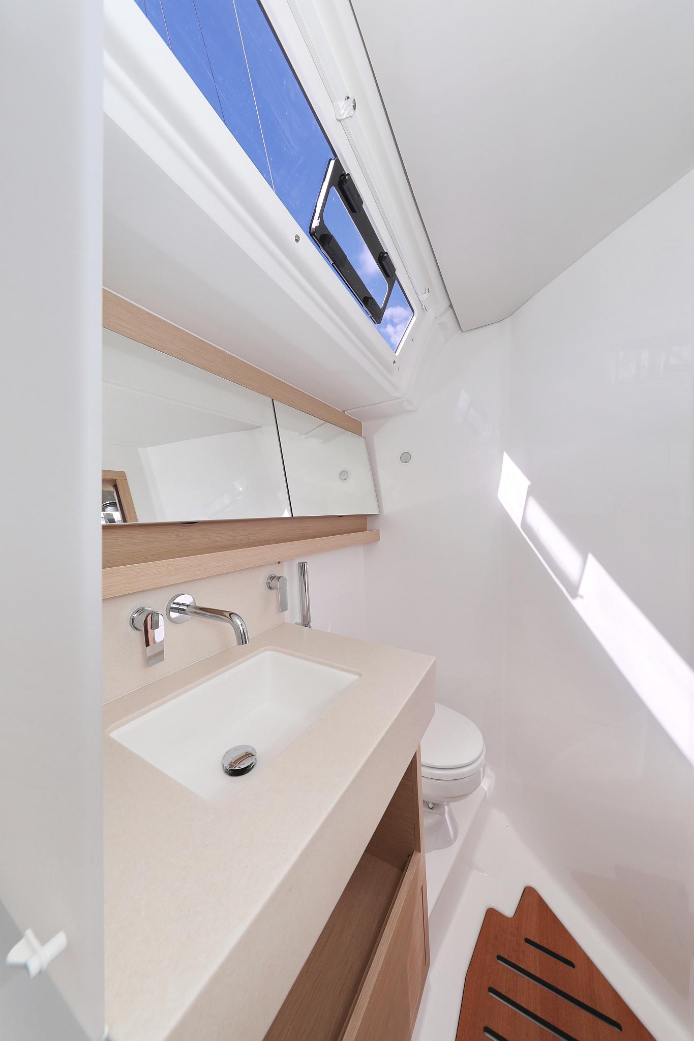 Dufour 470 - 4 cab., picture 39