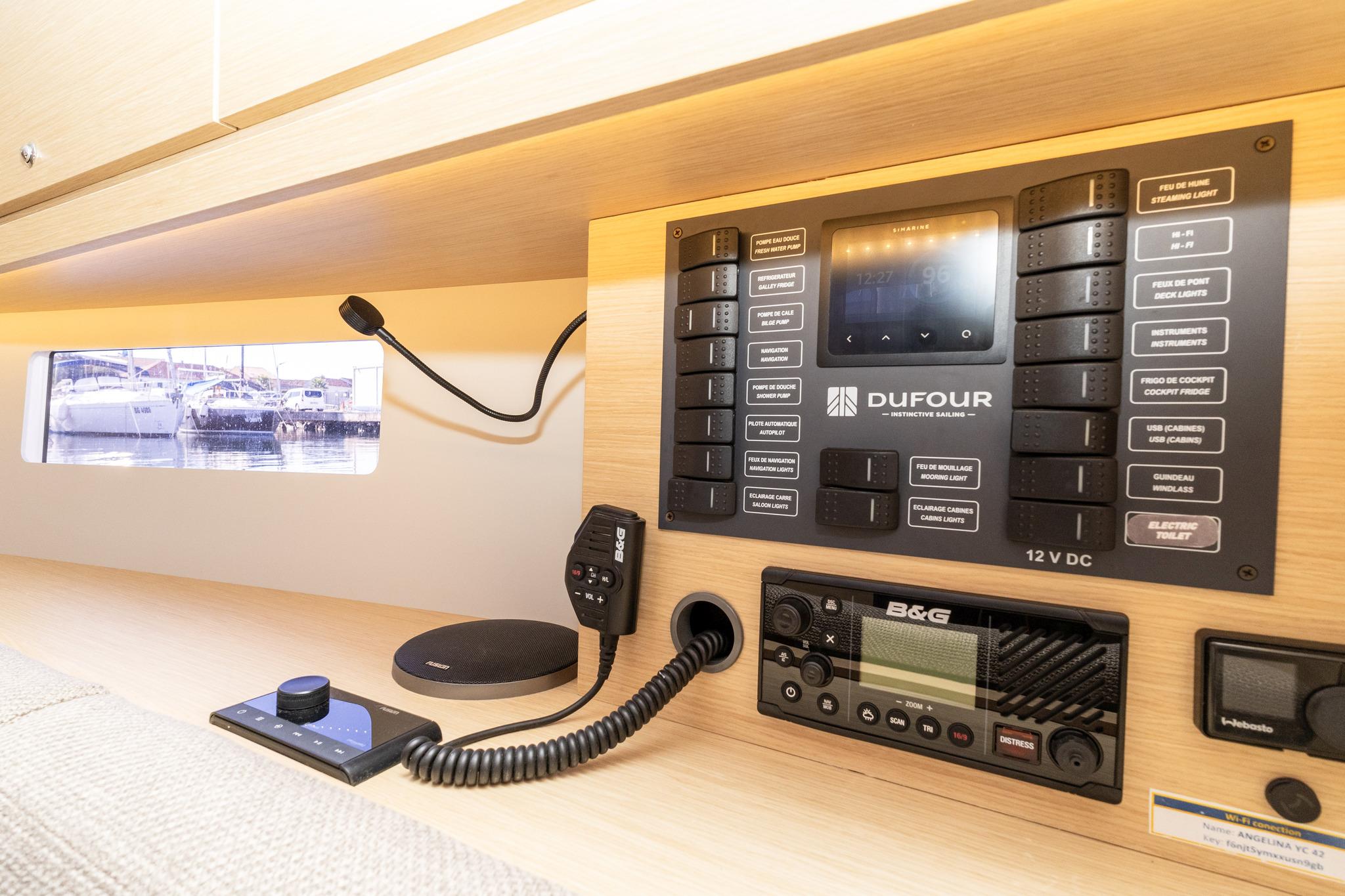 Dufour 37 - 3 cab., picture 37