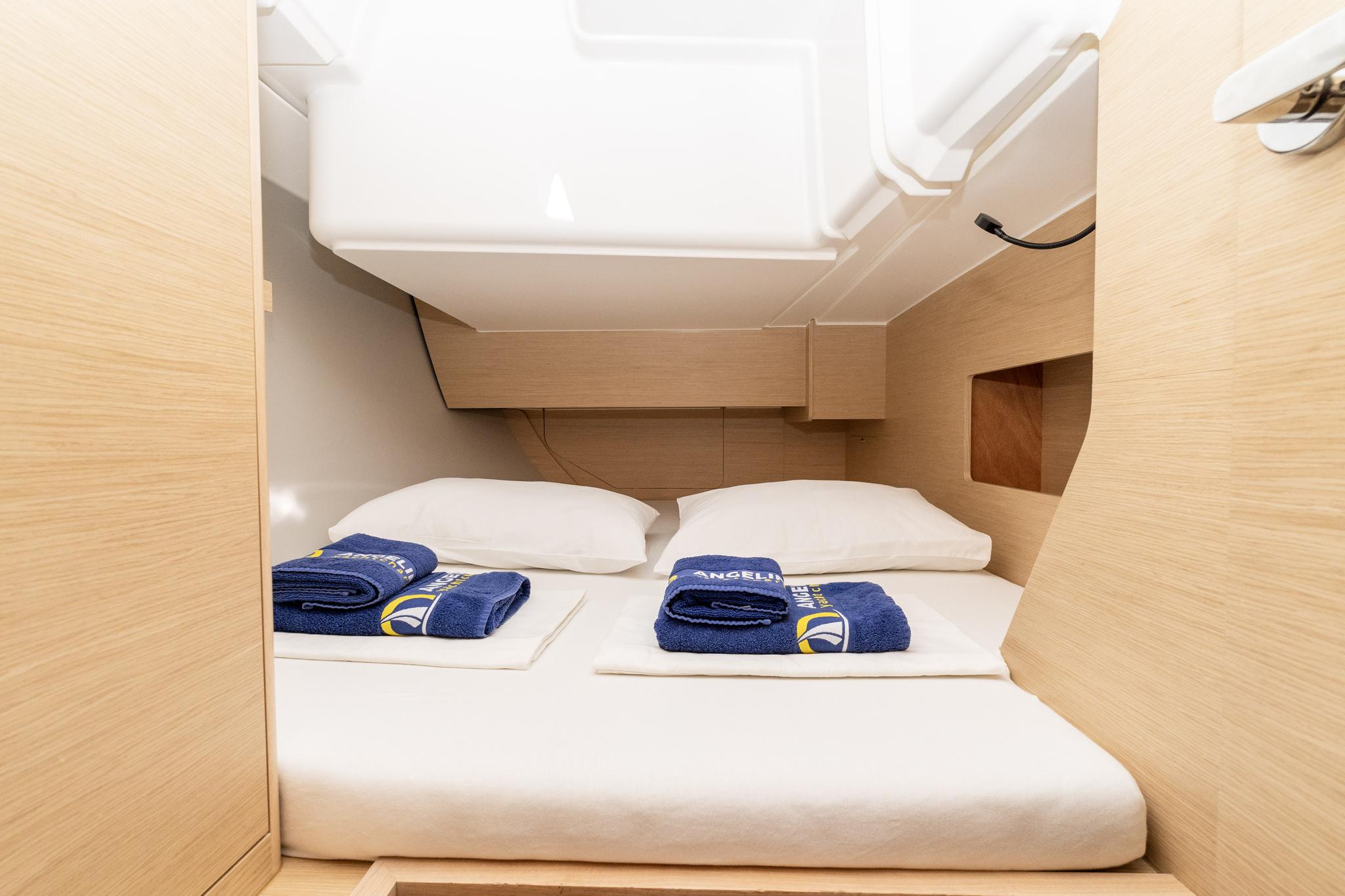 Dufour 37 - 3 cab., picture 29