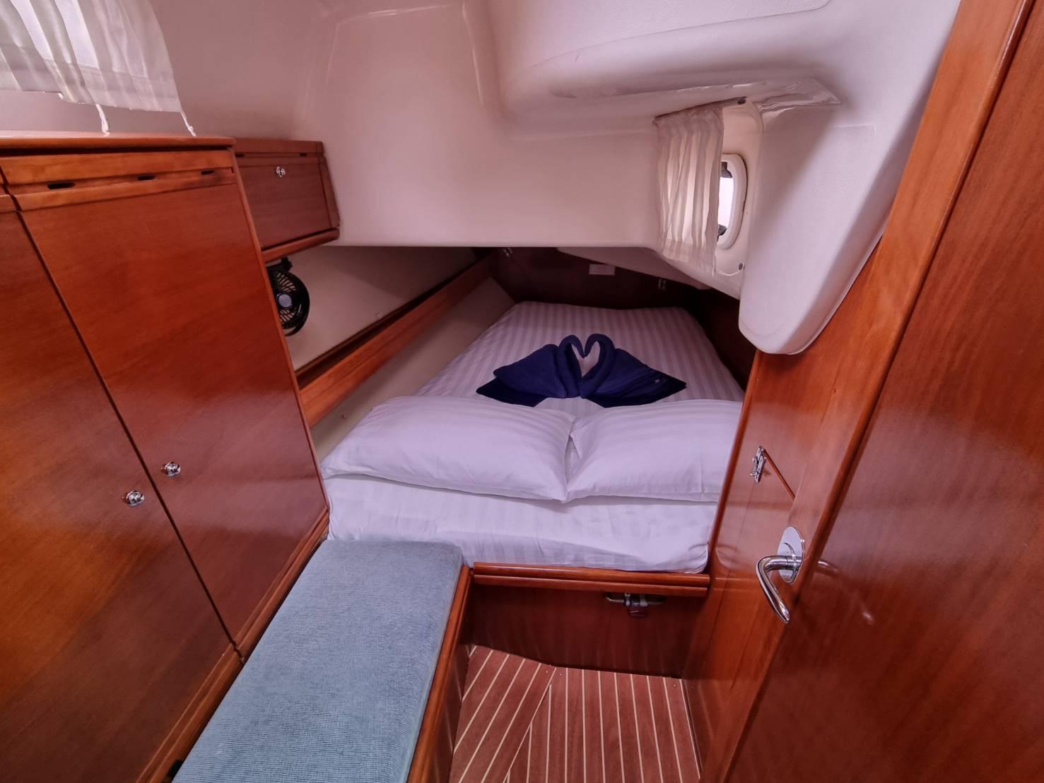 Bavaria 40 Cruiser, picture 14