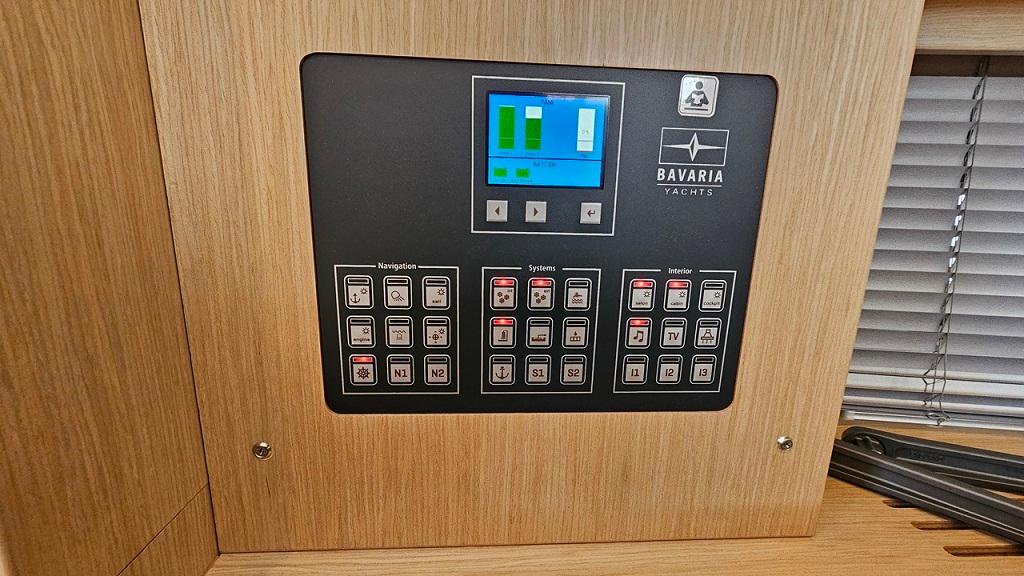 Bavaria C38, picture 24