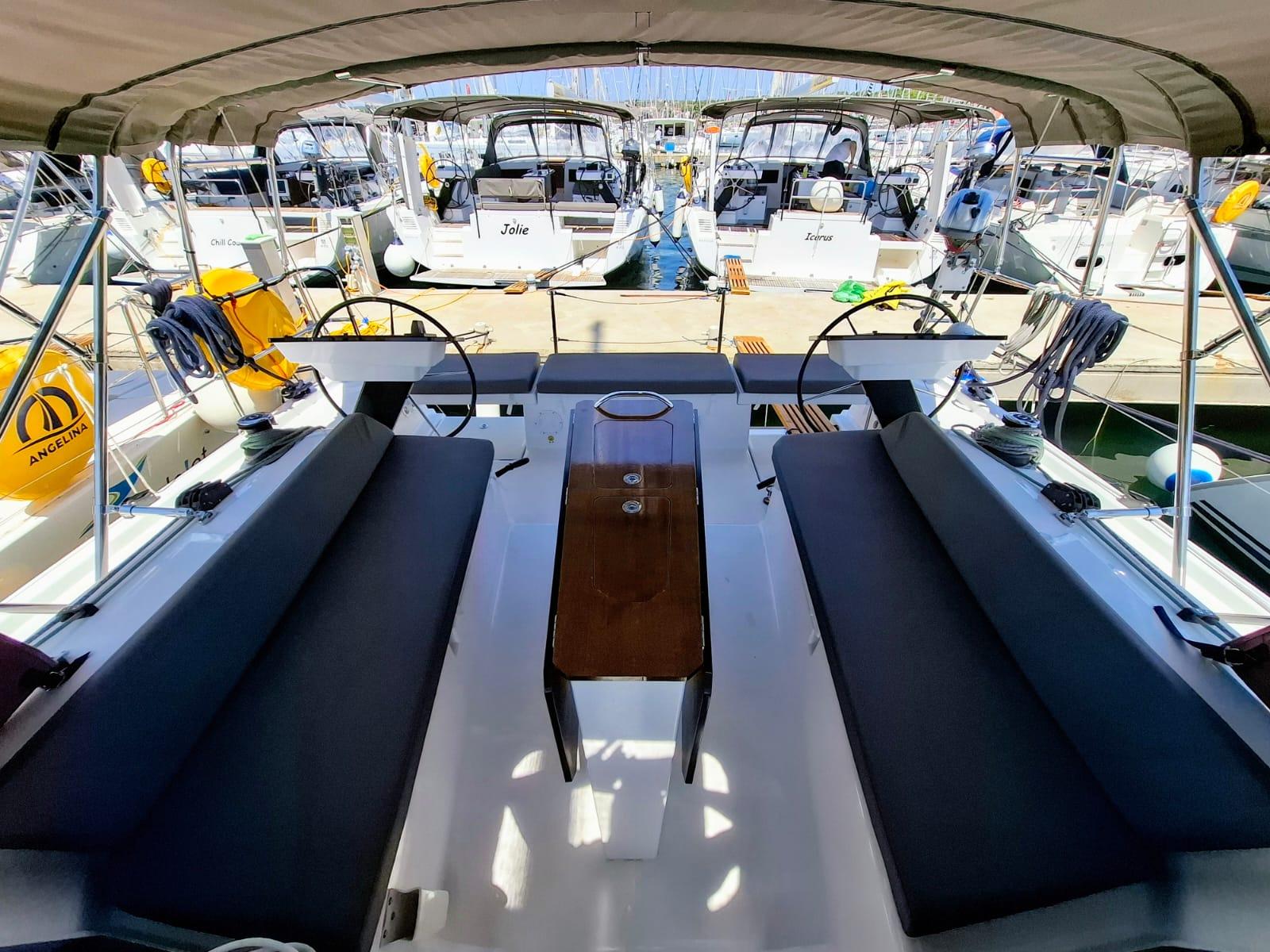 Dufour 41 - 3 cab., picture 9