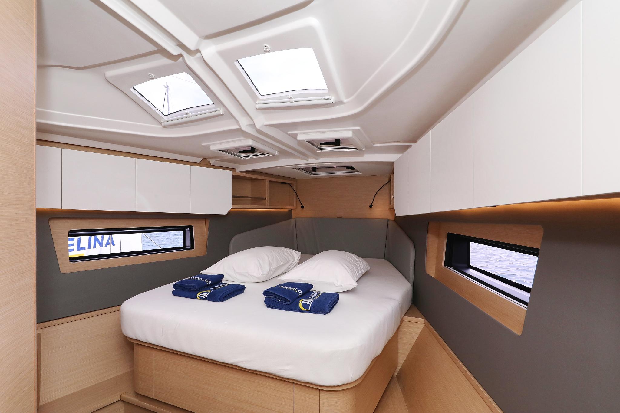 Dufour 41 - 3 cab., picture 30