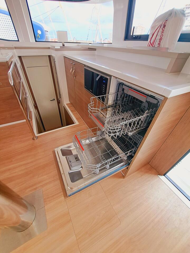 Bali 4.6 - 5 + 1 cab., picture 11