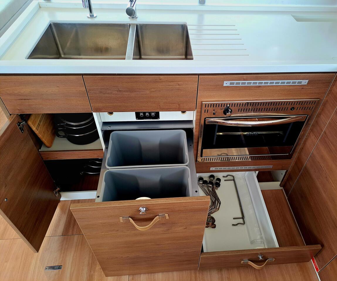 Bali 4.6 - 5 + 1 cab., picture 16