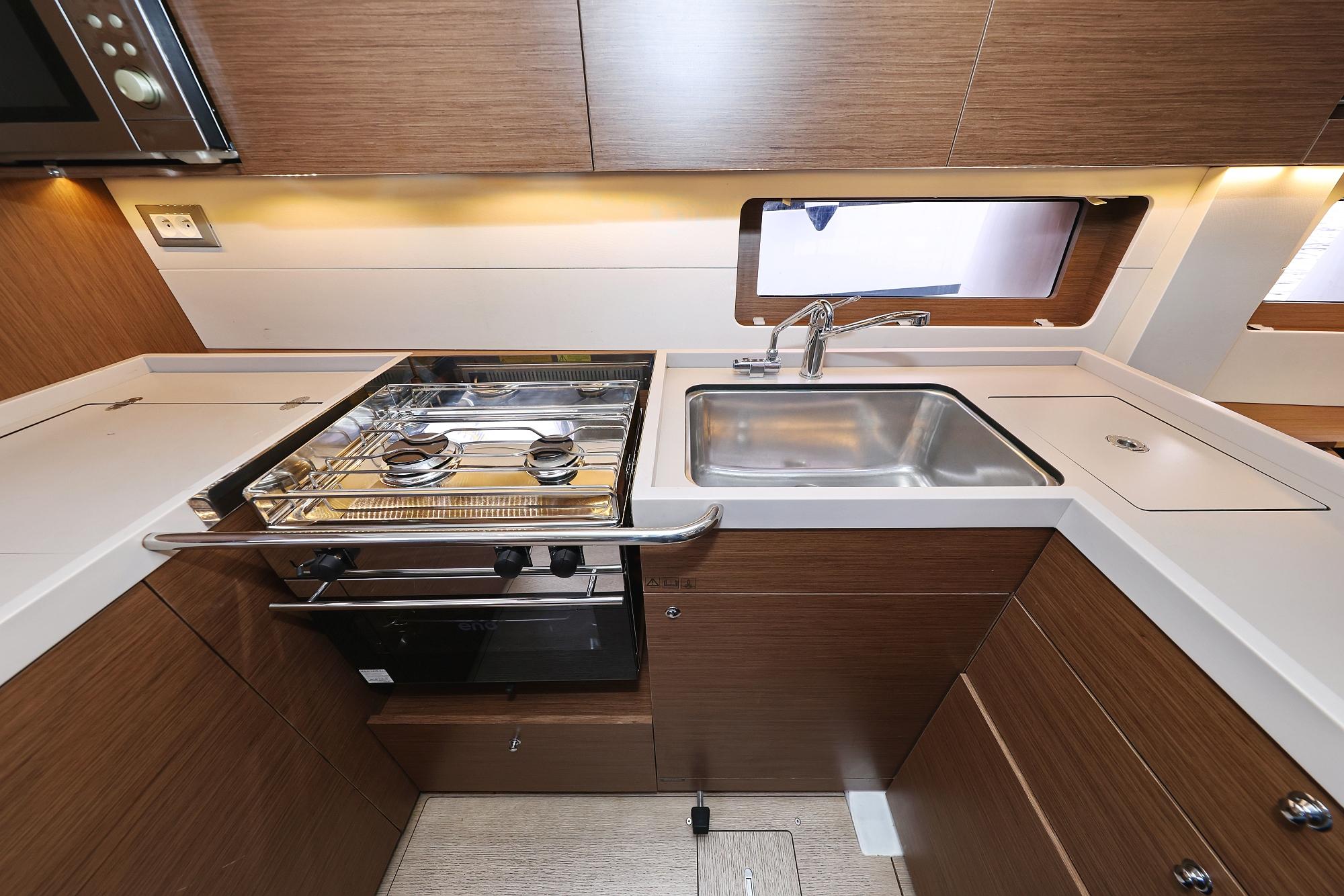 Oceanis 51.1 - 5 + 1 cab., picture 41