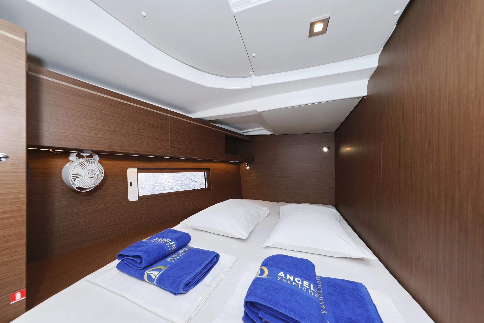 Oceanis 51.1 - 5 + 1 cab., picture 32