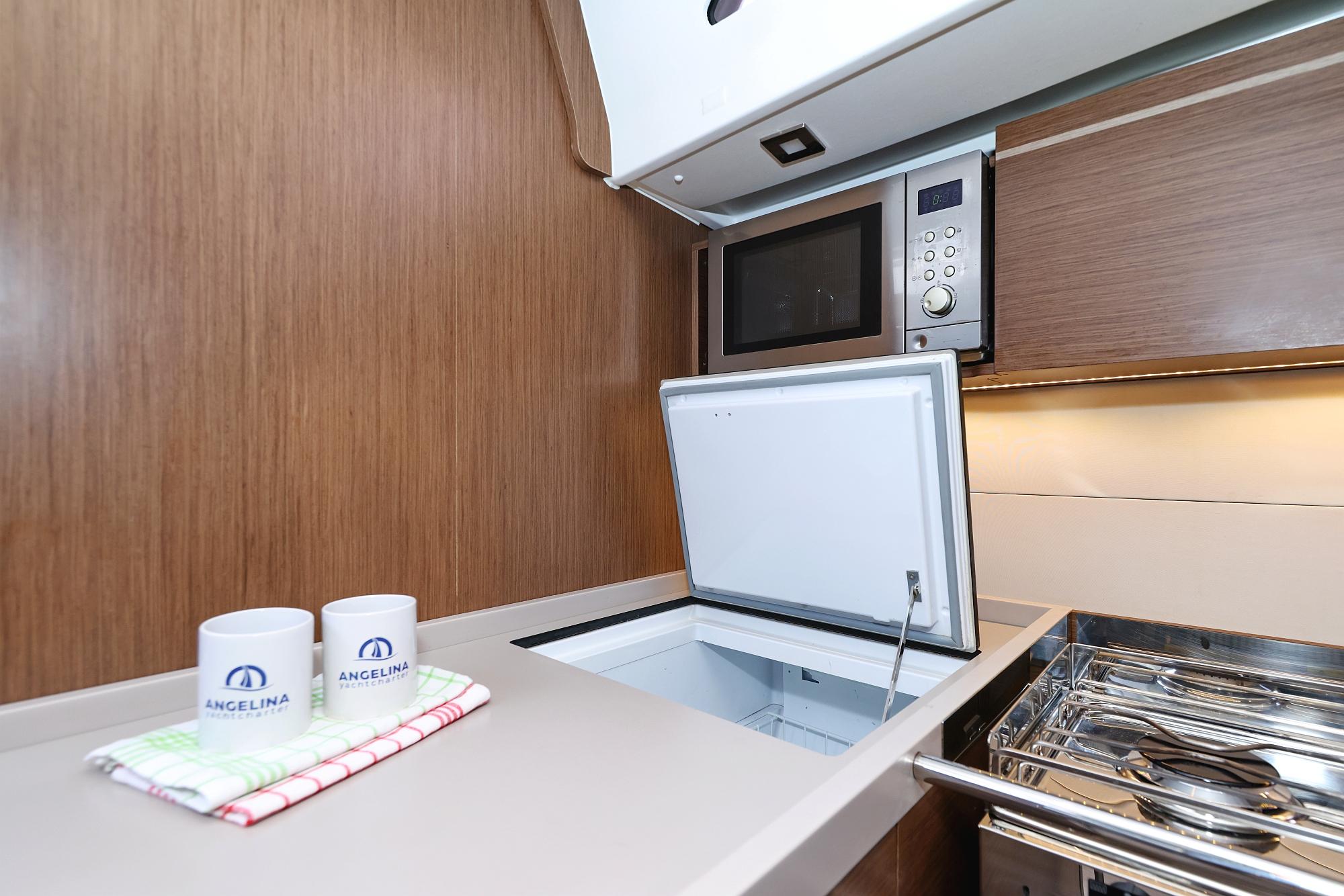 Oceanis 51.1 - 5 + 1 cab., picture 42