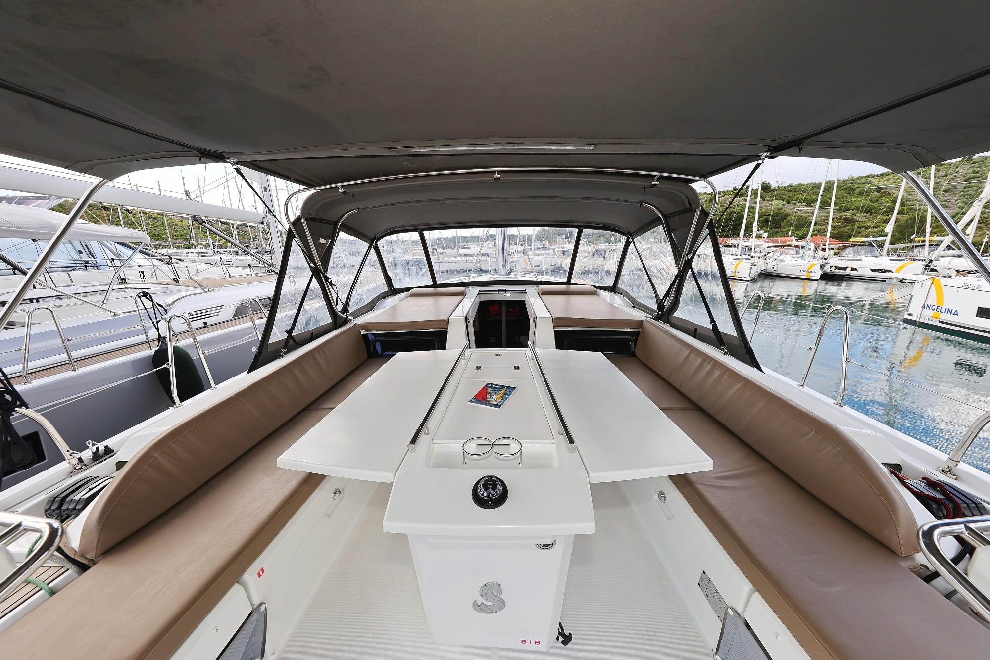 Oceanis 51.1 - 5 + 1 cab., picture 12