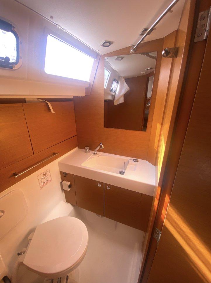 Sun Odyssey 479 - 4 cab., picture 16