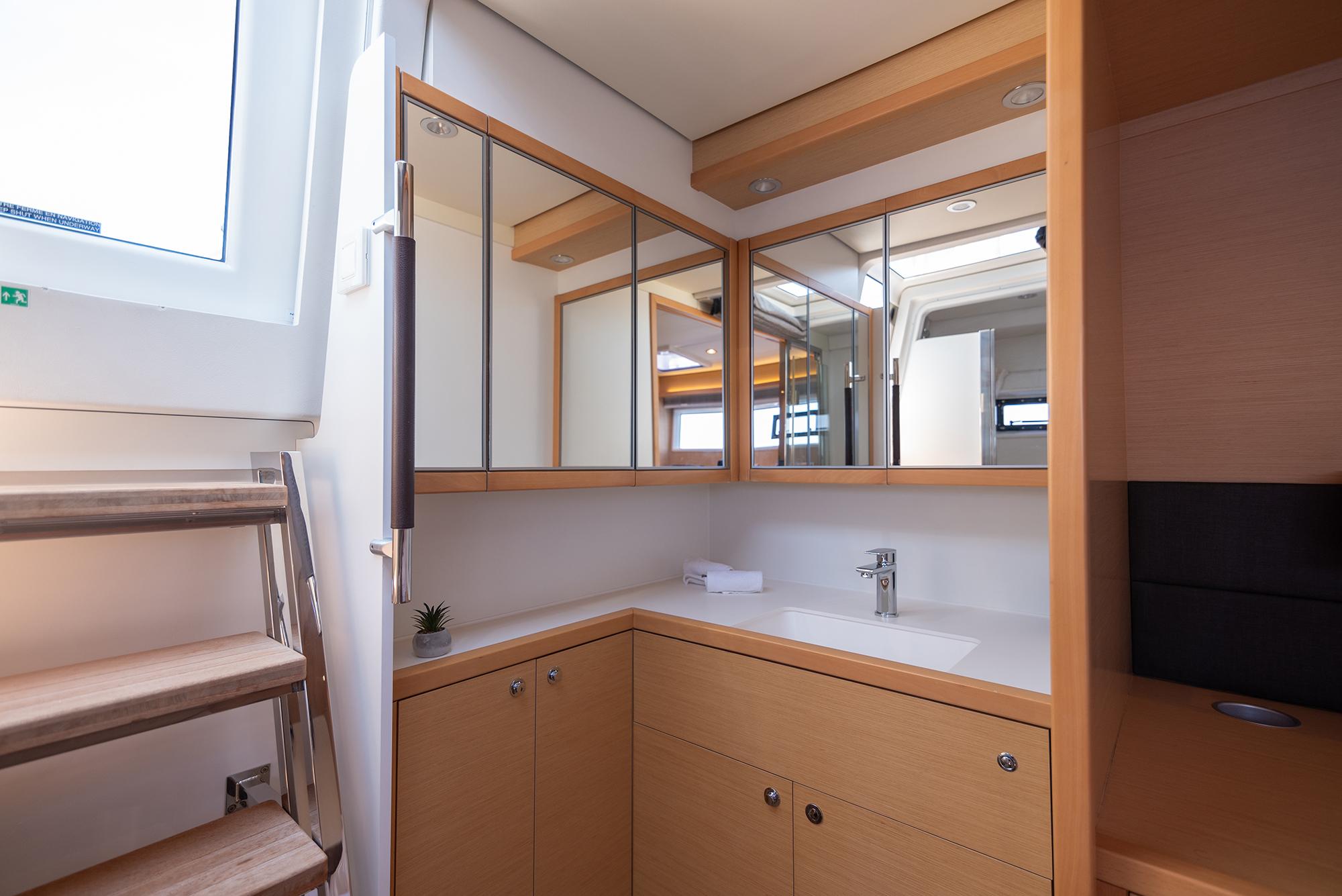 Lagoon 560 - 5 + 2 cab., picture 15