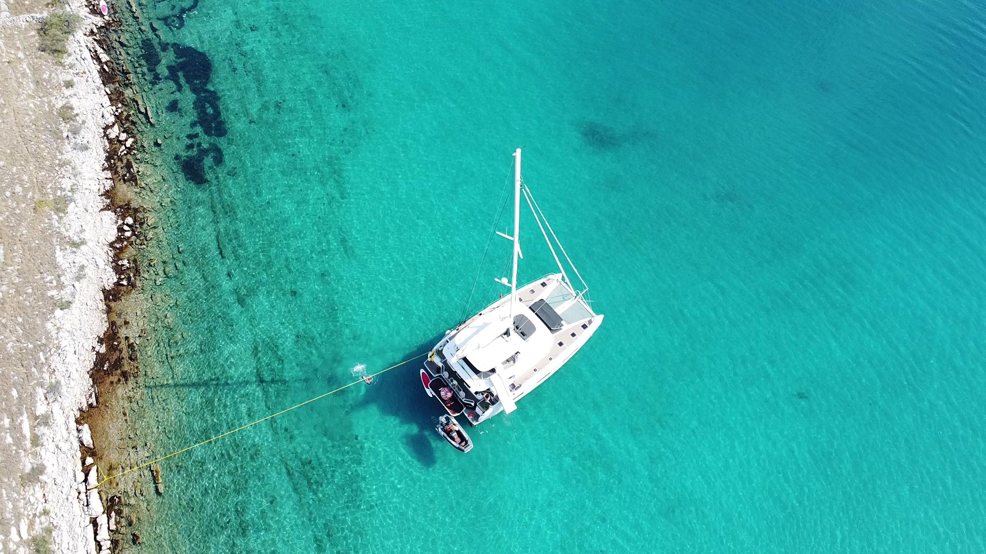 Lagoon 55 - 5 + 2 cab., picture 3