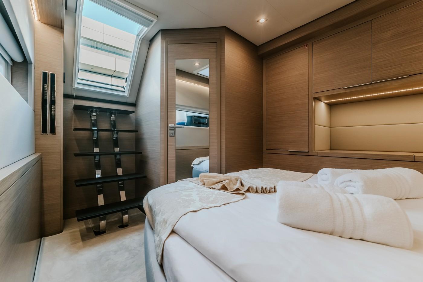 Lagoon 55 - 5 + 2 cab., picture 27