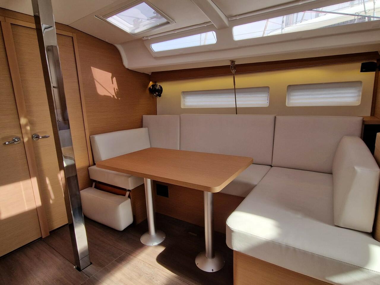 Sun Odyssey 440 - 4 cab., picture 8