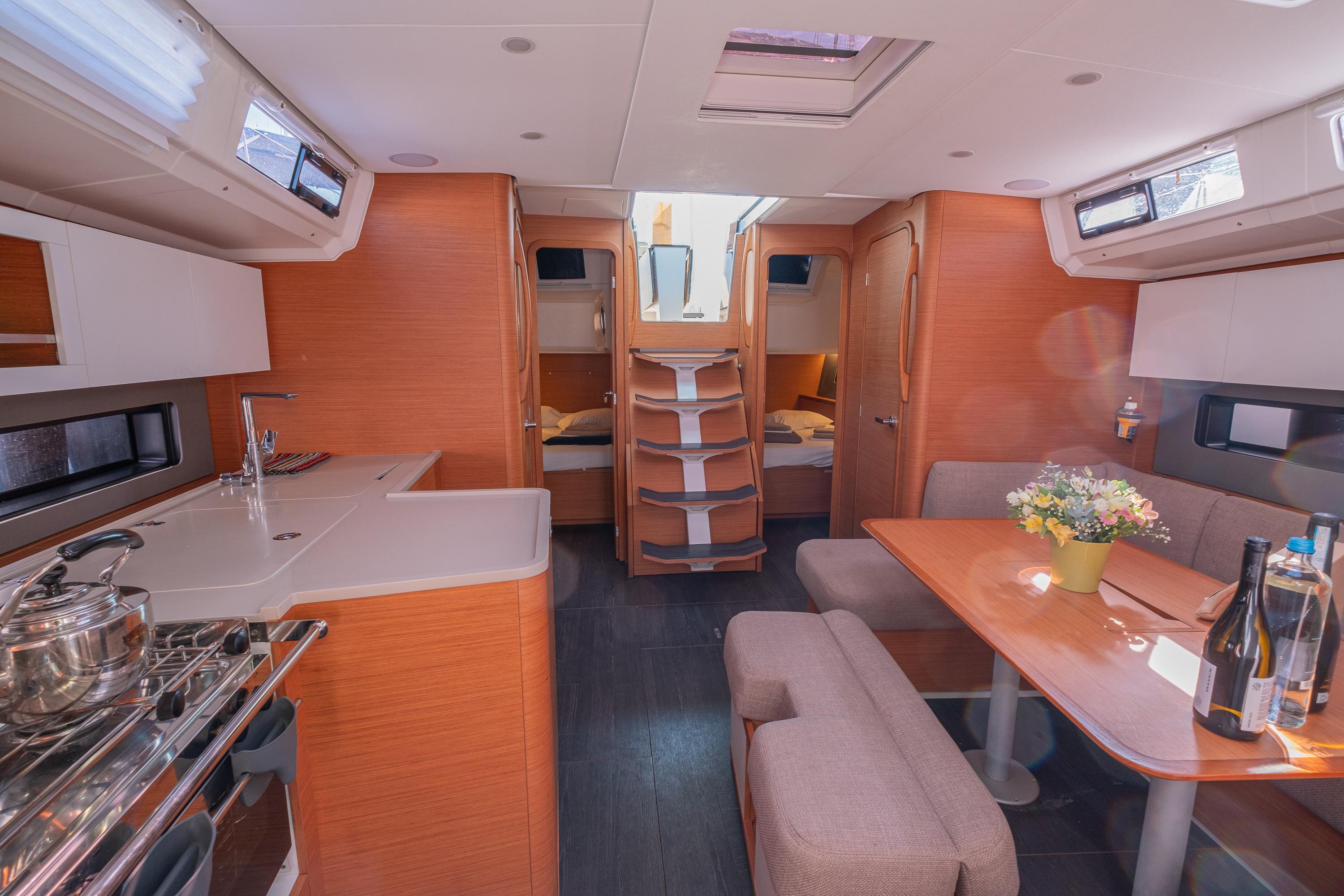 Dufour 41 - 3 cab., picture 14