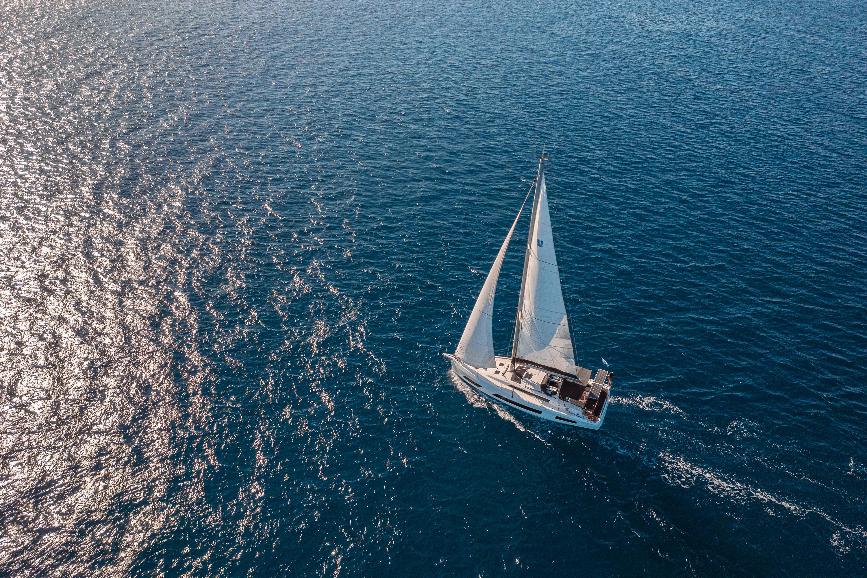 Dufour 41 - 3 cab., picture 6