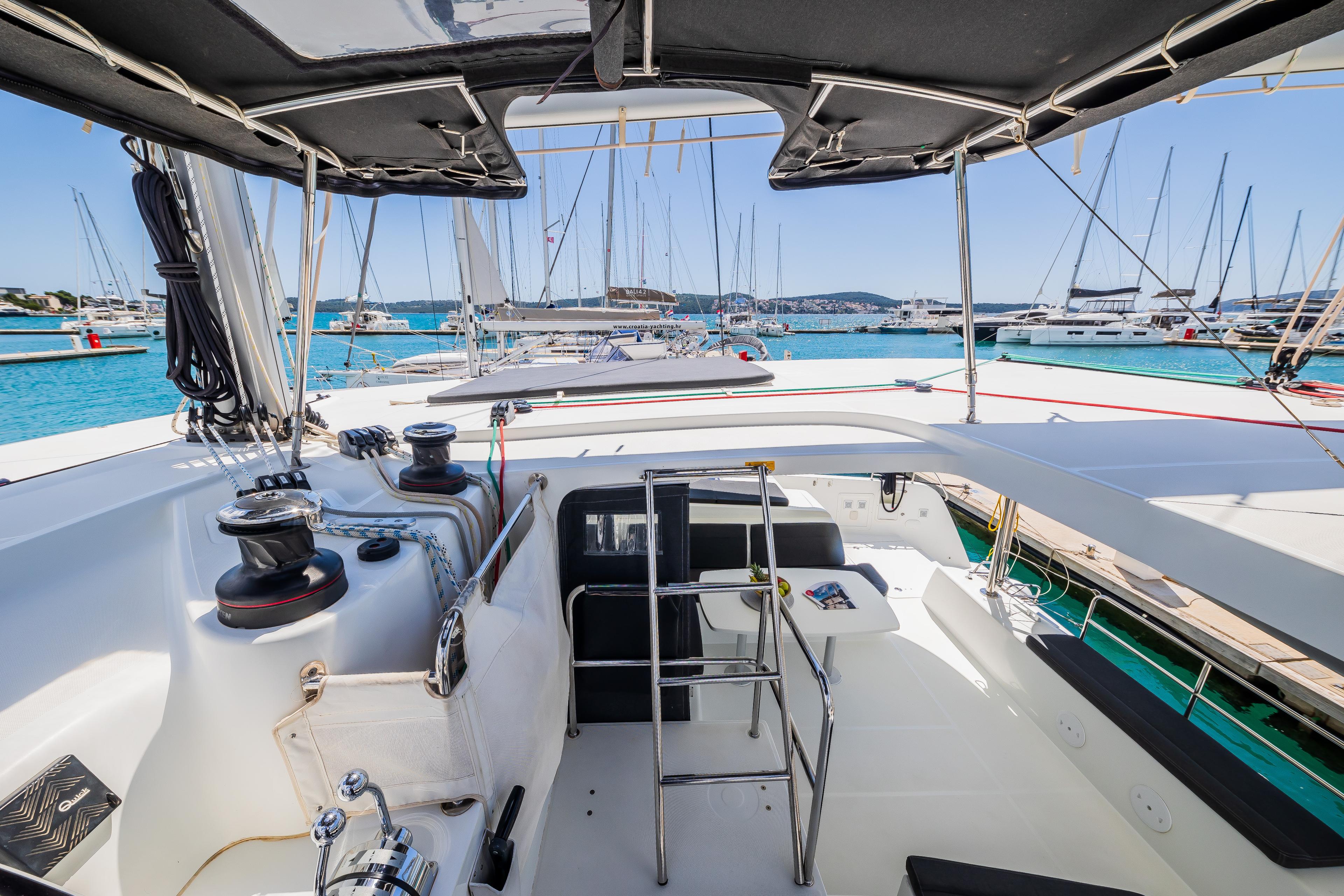 Lagoon 42 - 4 + 2 cab., picture 9