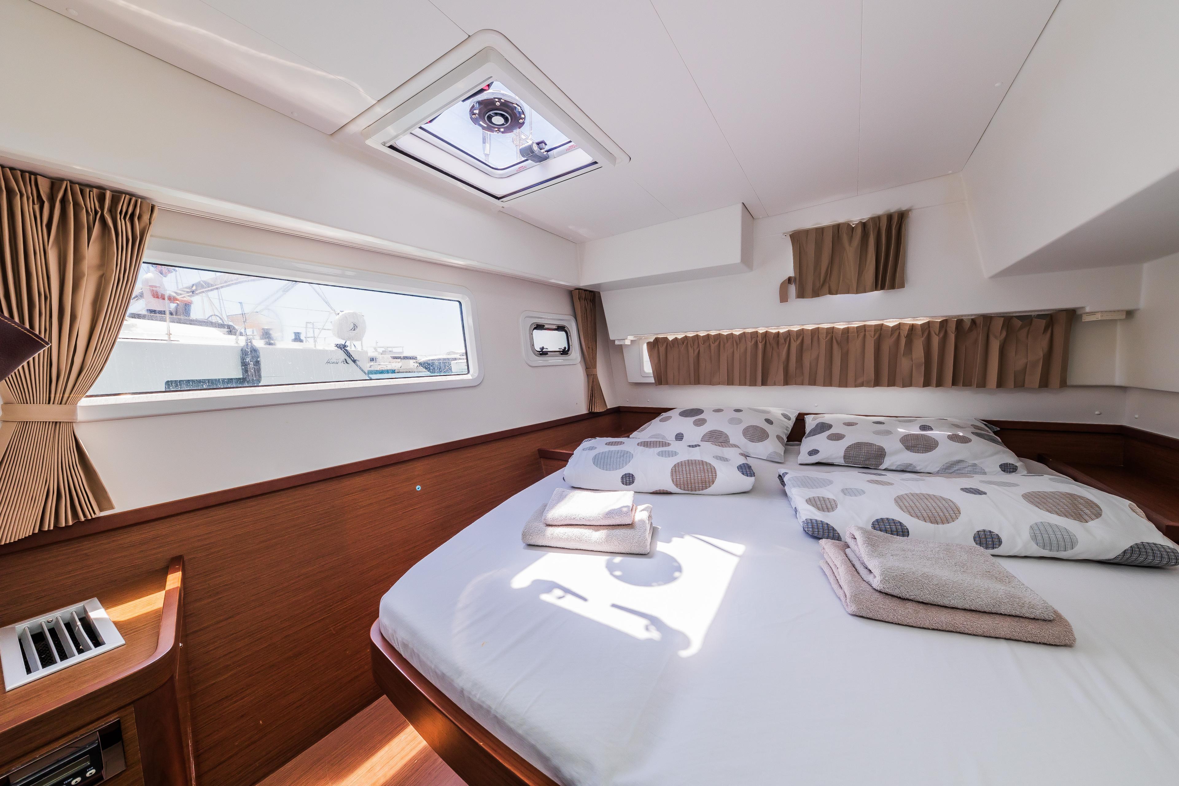 Lagoon 42 - 4 + 2 cab., picture 22