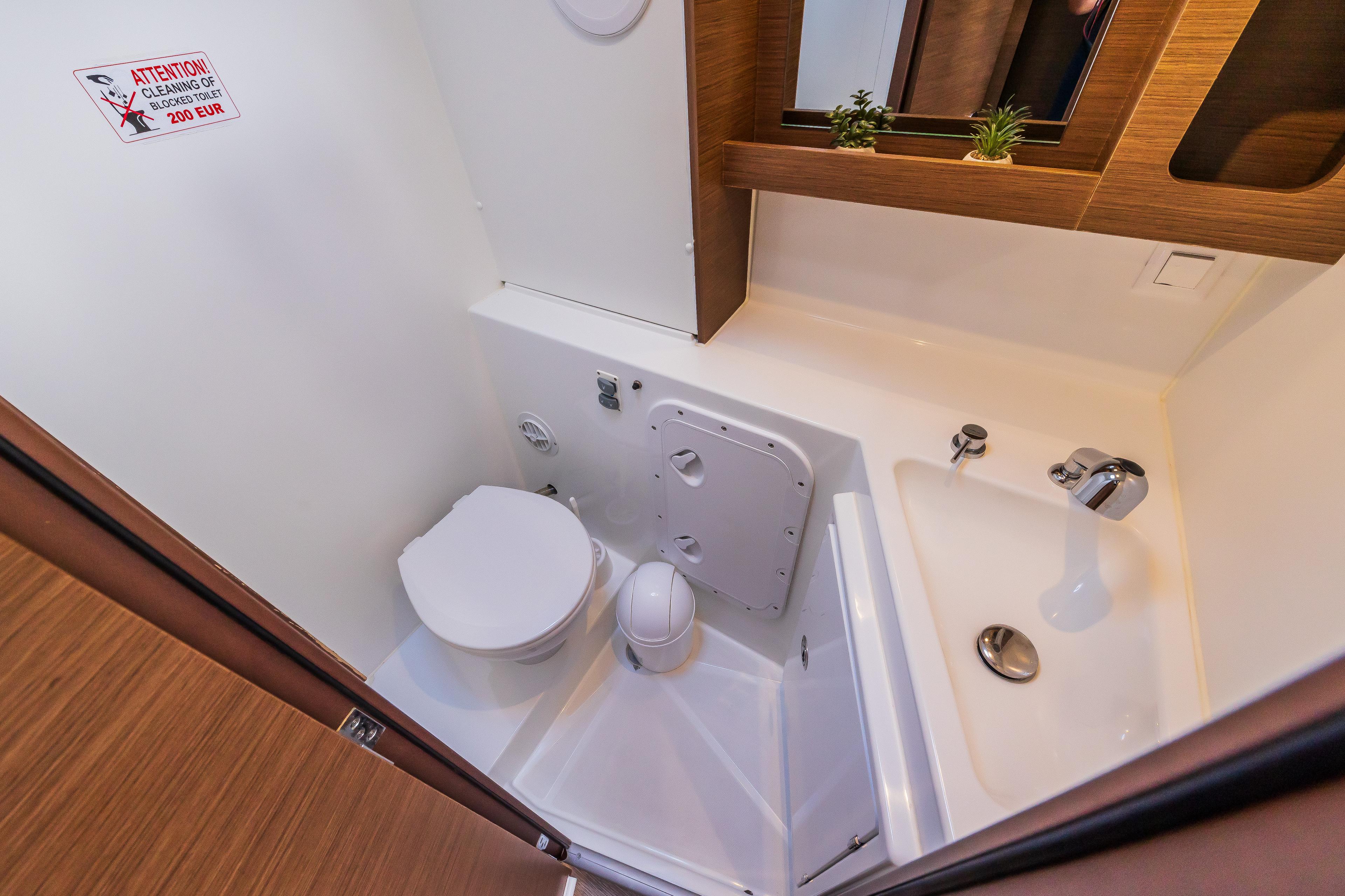 Lagoon 42 - 4 + 2 cab., picture 28