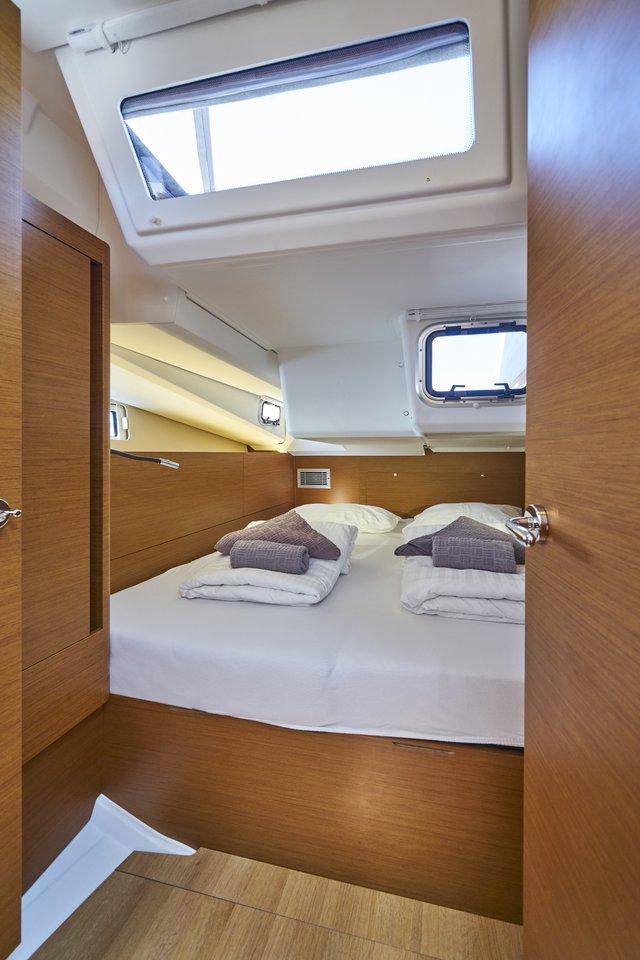 Sun Odyssey 440 - 3 cab., picture 10