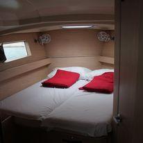 Oceanis 41.1, picture 6