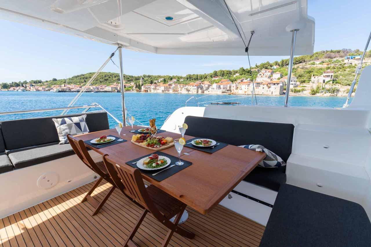 Lagoon 46 - 4 + 2 cab., picture 9