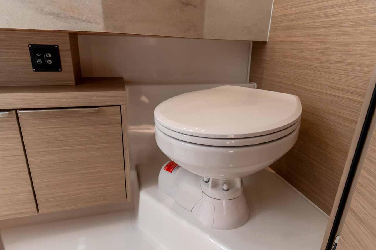 Lagoon 46 - 4 + 2 cab., picture 34