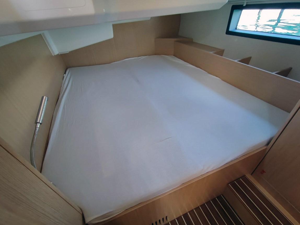 Bavaria C42, picture 20