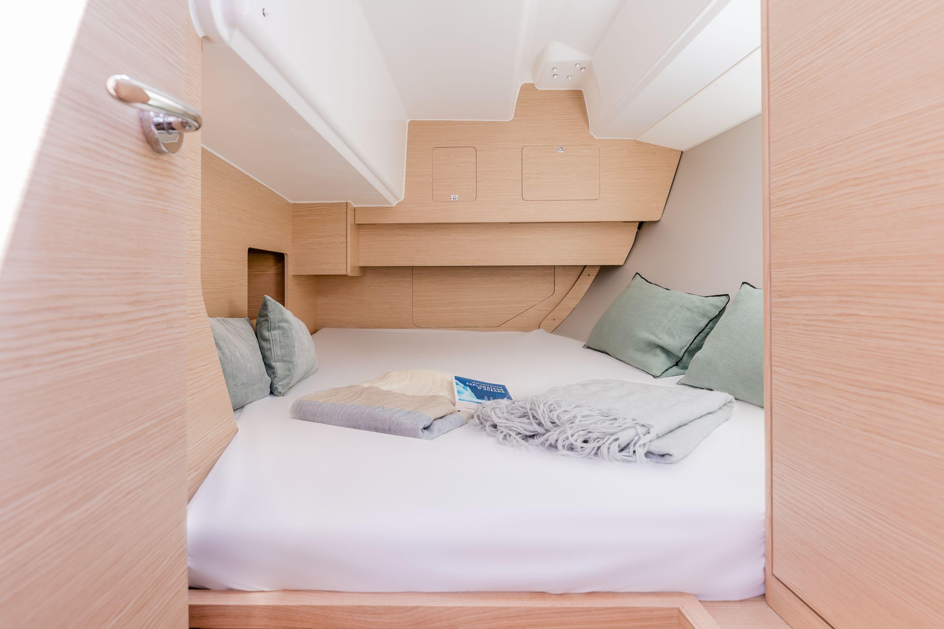 Dufour 37 - 3 cab., picture 18