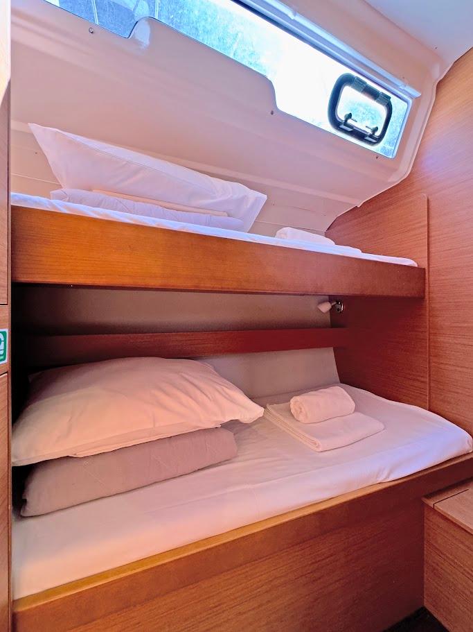 Dufour 430 GL, picture 15